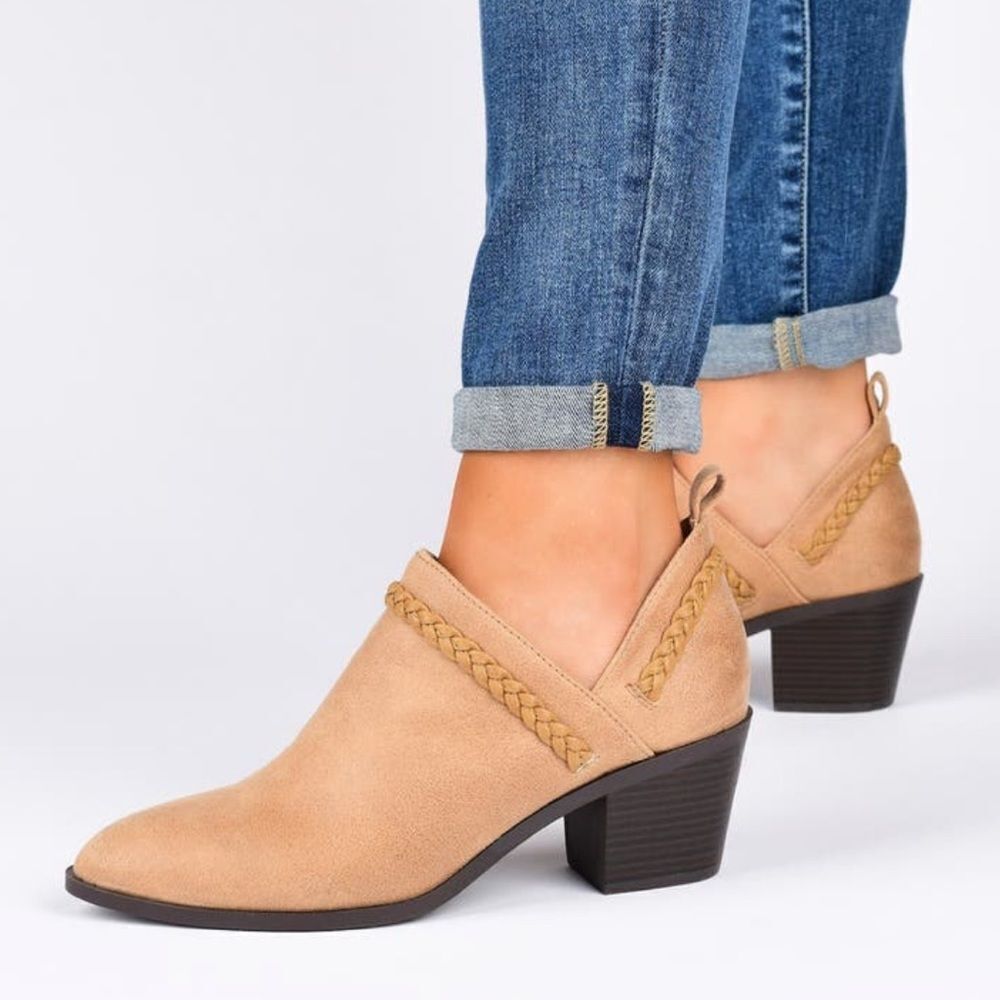 JOURNEE COLLECTION Sophie Braided Strap Bootie, Block Heel, Tan, Size 11, NWT